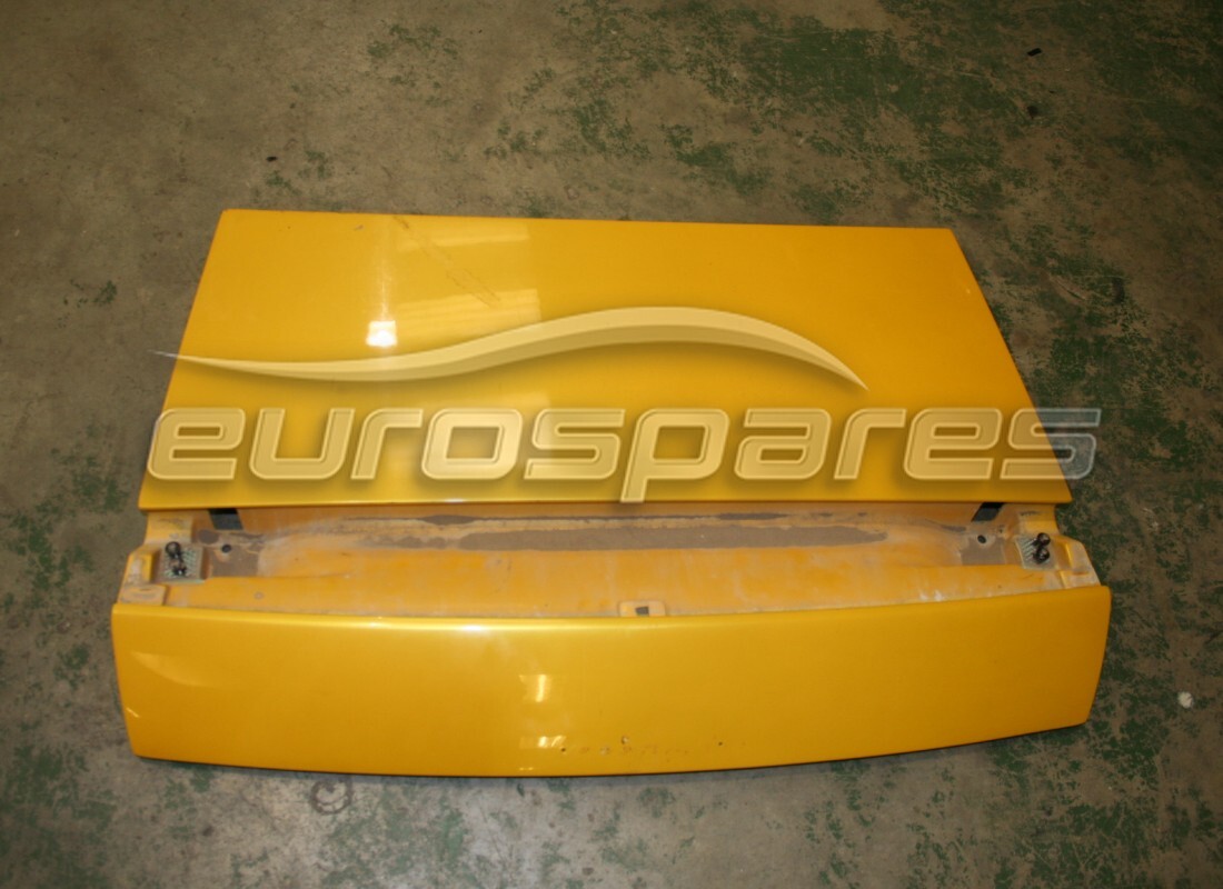 coperchio posteriore lamborghini usato. numero parte 410827015 (1)