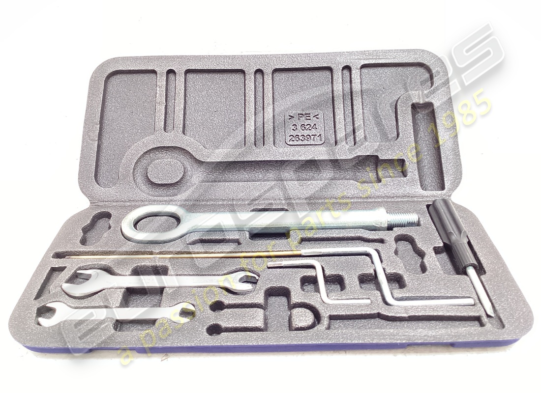 VALIGETTA ATTREZZI Maserati USATA M139BL . NUMERO PARTE 263971 (1)
