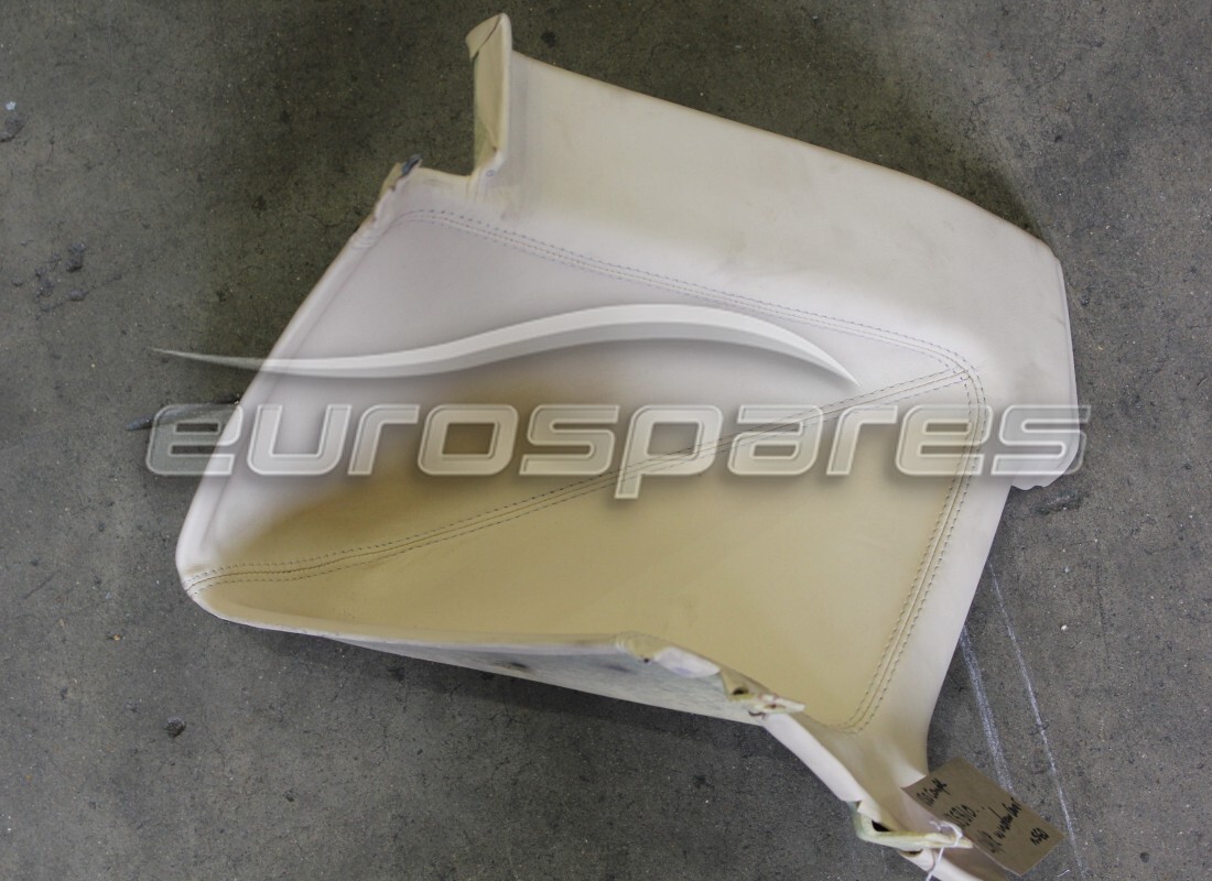 USATO Ferrari RIVESTIMENTO DEL SCHERMO POSTERIORE SINISTRO . NUMERO PARTE 635810.. (1)