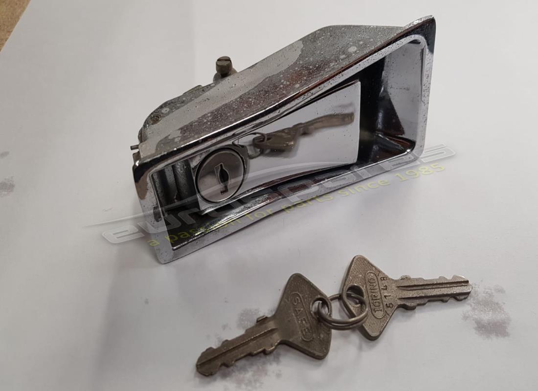 NUOVO FerrariSET DI BLOCCHI. NUMERO PARTE 2466243002 (1)