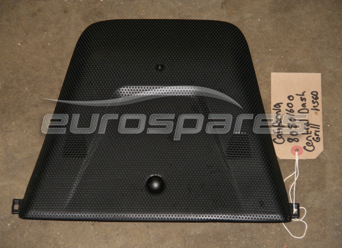 COPERTURA TWEETER Ferrari USATA. NUMERO PARTE 80801600 (1)