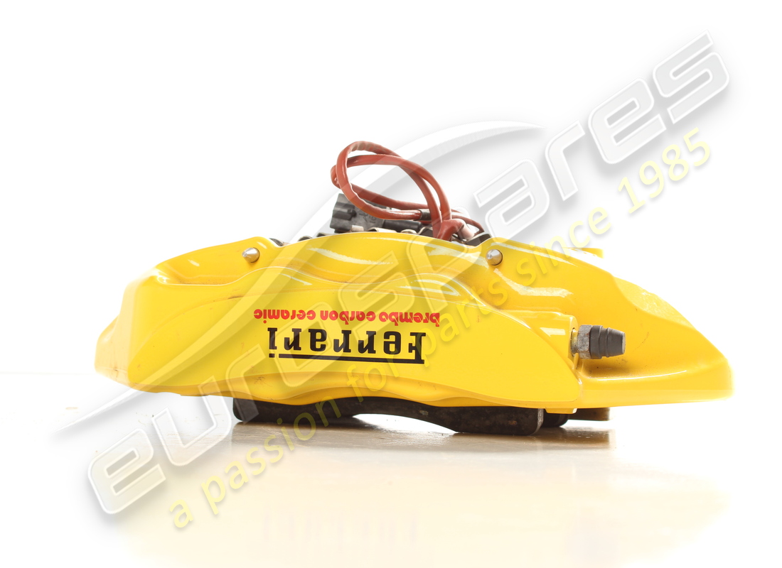 PINZA POSTERIORE SX USATA Ferrari CON PASTIGLIE. NUMERO PARTE 311676 (1)
