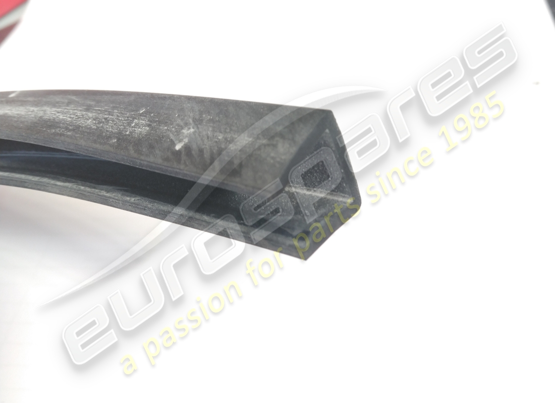 nuova eurospares striscia schermo posteriore. numero parte 14300110 (1)