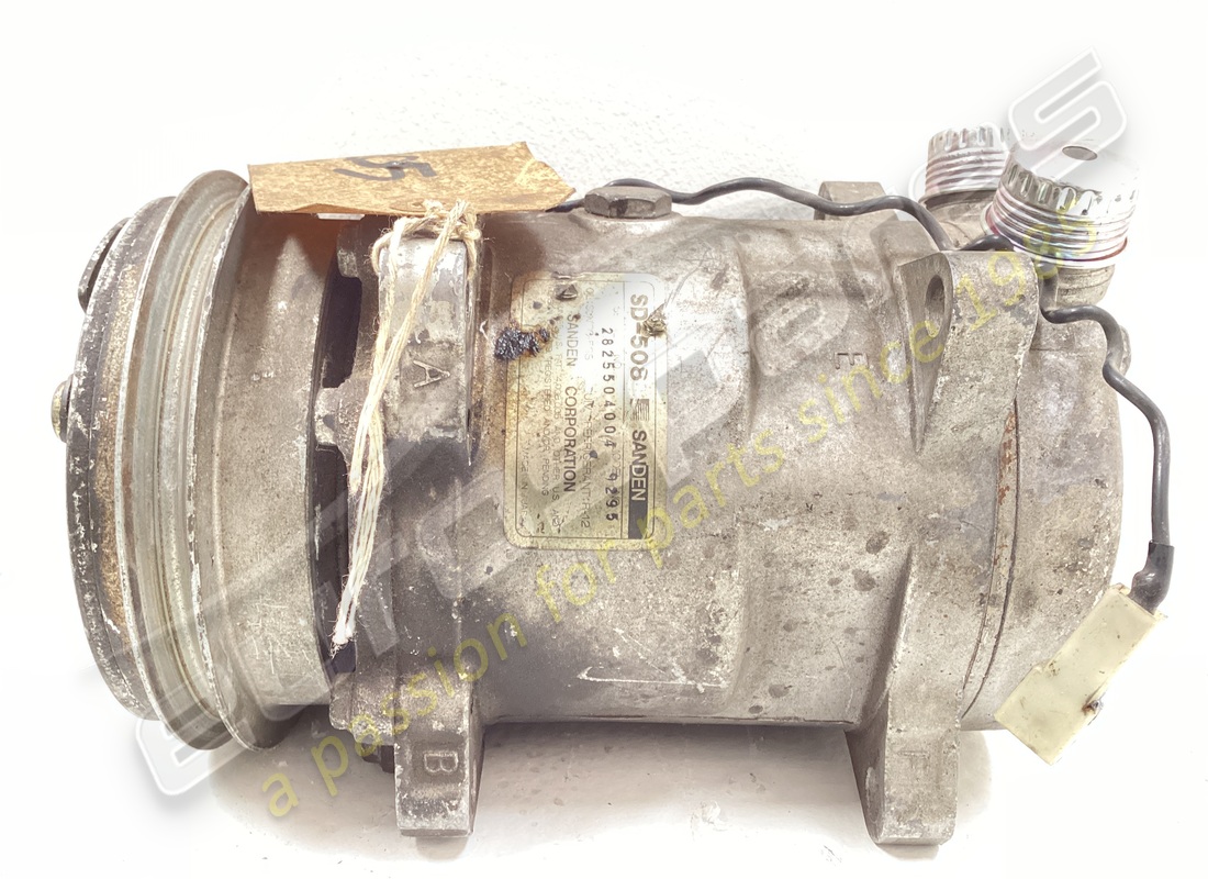 compressore dell'aria condizionata ferrari usato. numero parte 123205 (4)