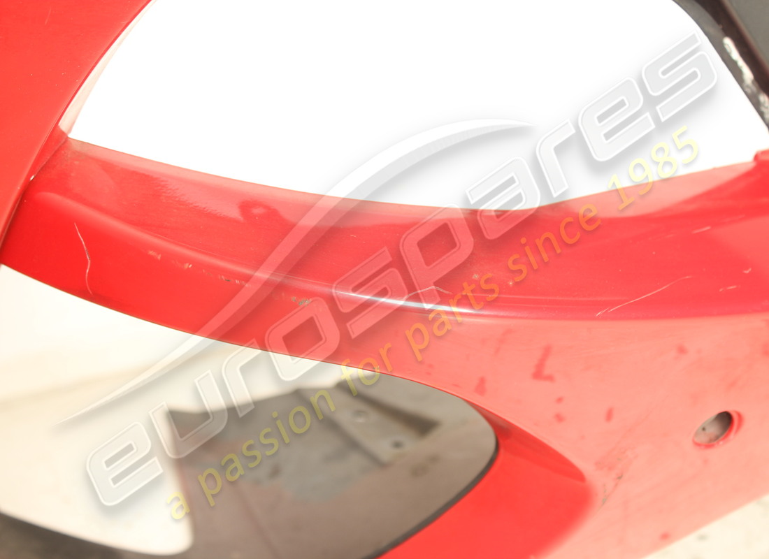 paraurti posteriore ferrari usato. numero parte 84725710 (5)