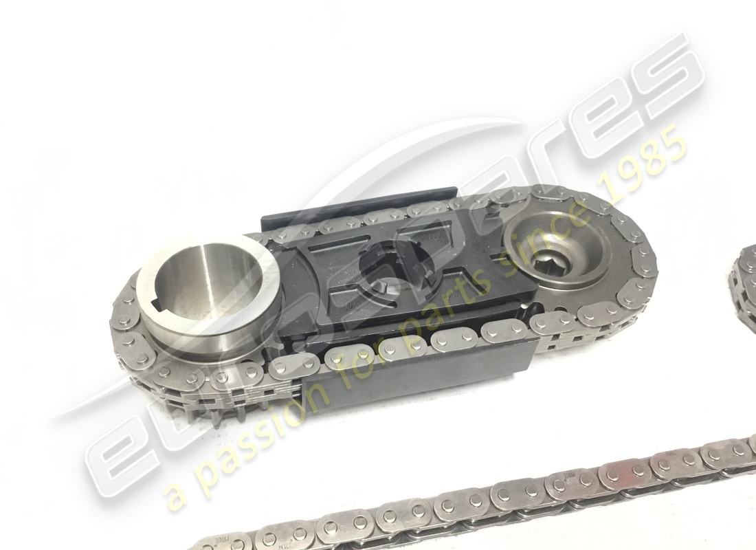 nuovo maserati gruppo di controllo della fasatura e pompa dell'olio. codice articolo 319940 (3)