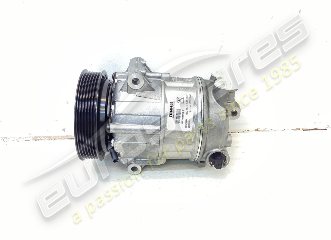nuovo compressore dell'aria condizionata ferrari. numero parte 333331 (1)