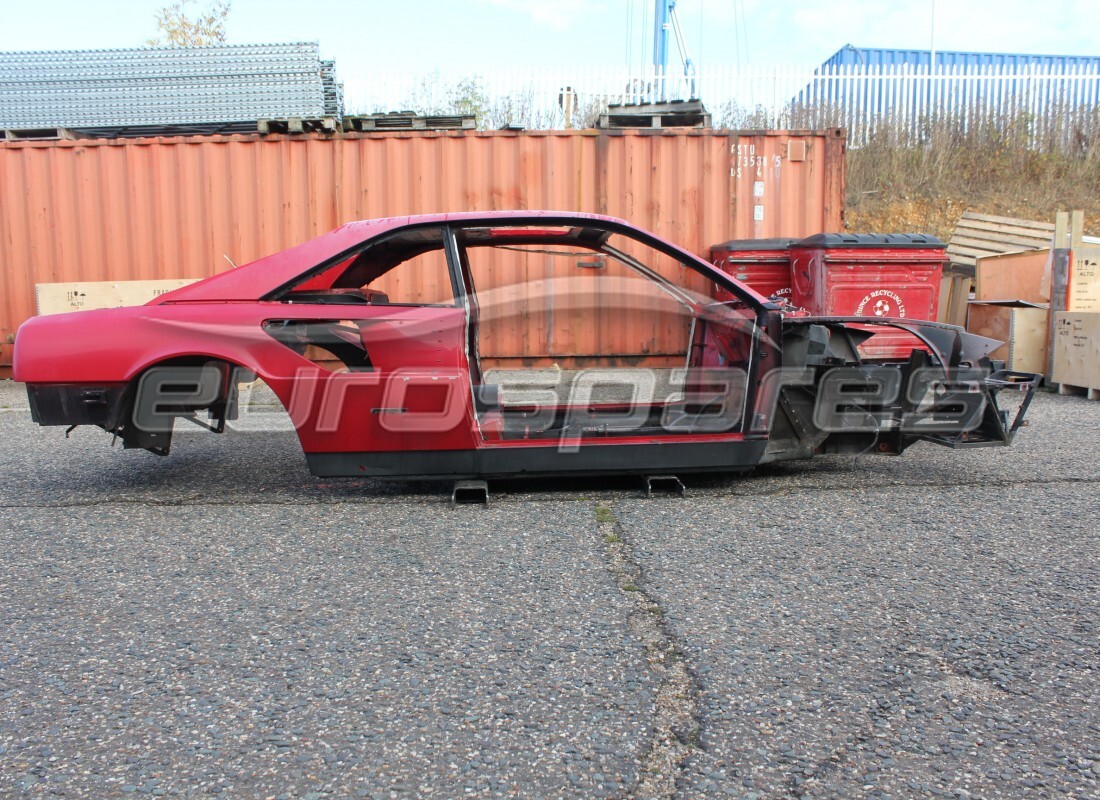 CARROZZERIA E TELAIO CON GUIDA A GUIDA Ferrari USATI. NUMERO PARTE MONDIAL32 (1)