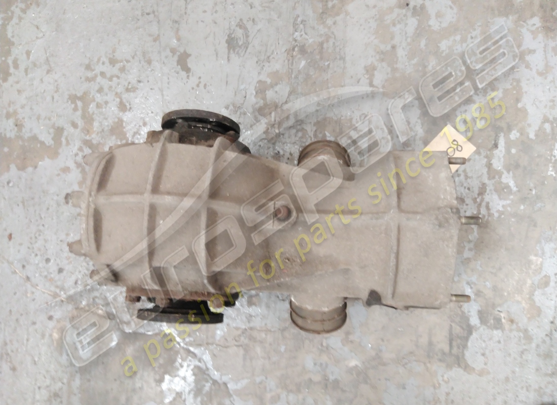 USATO Ferrari DIFFERENZIALE COMPLETO R12/39 . NUMERO PARTE 120208 (1)