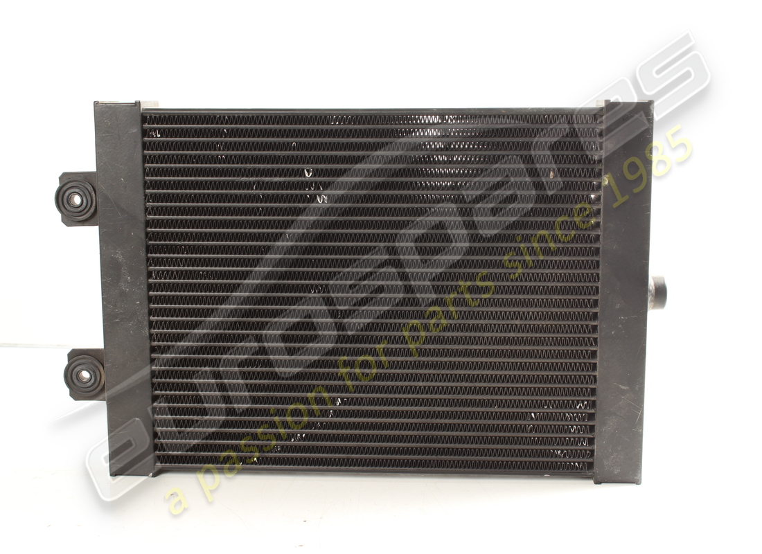 radiatore olio lamborghini usato. numero parte 07m117021a (1)