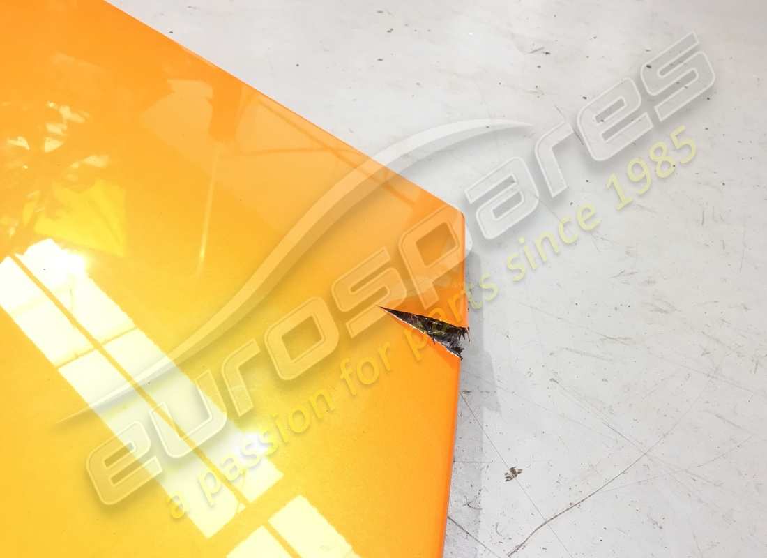 coperchio del baule lamborghini danneggiato. numero parte 476827025 (6)