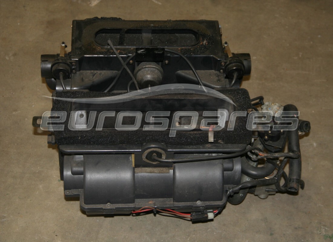 scatola riscaldatore completa maserati usata. numero parte 375515165a (1)