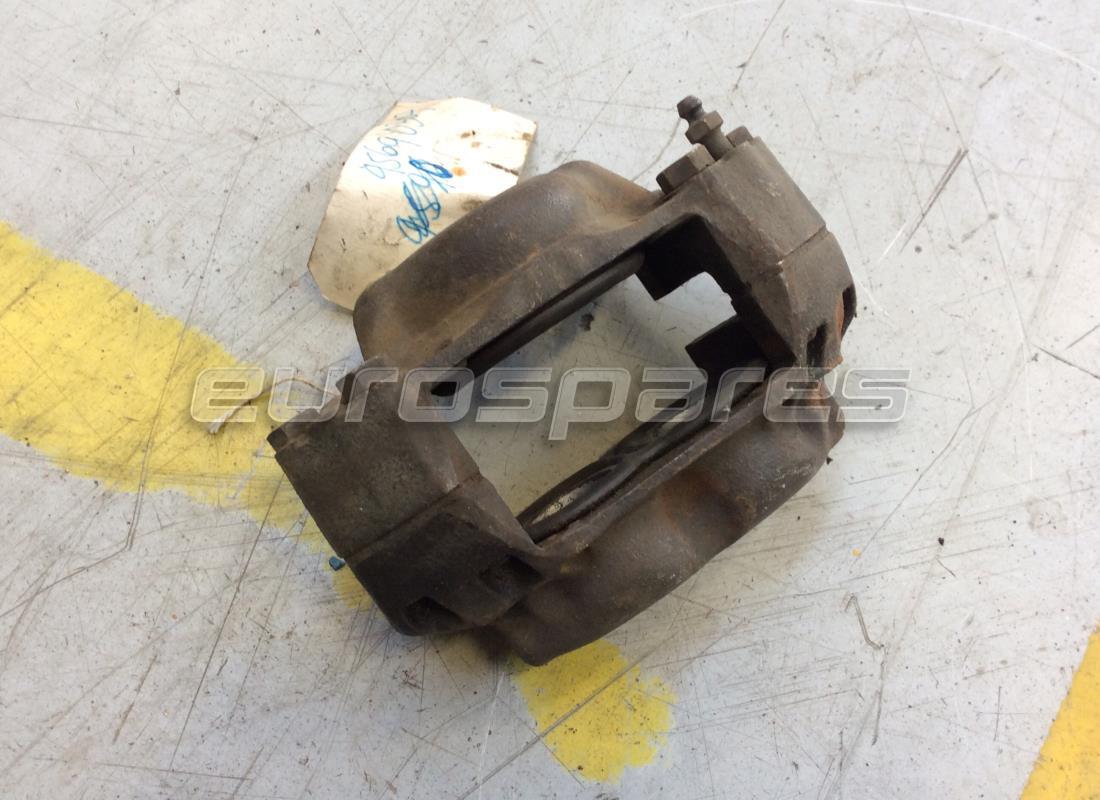 PINZA ANTERIORE DESTRA Ferrari USATA. NUMERO PARTE 95690307 (1)