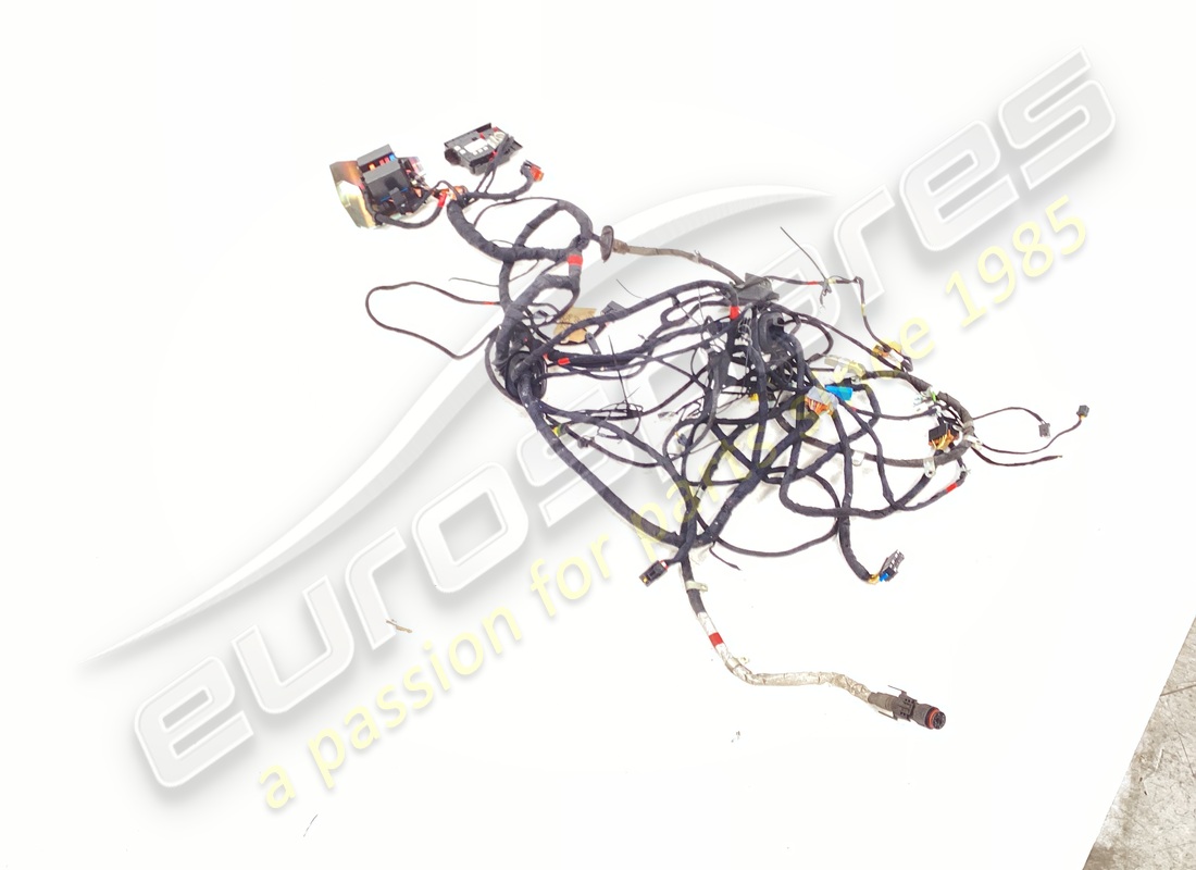 usato maserati motore completo compt. cablaggio (opz.). numero parte 228523 (2)