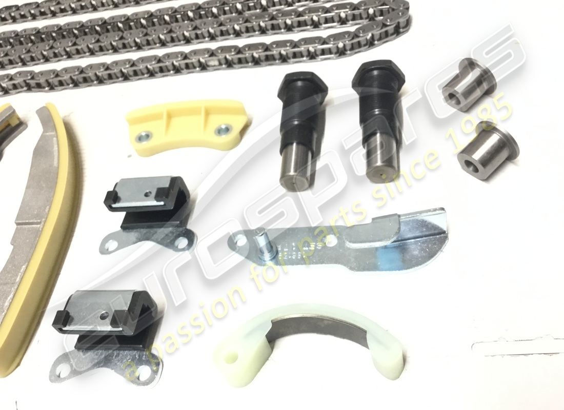 nuovo maserati gruppo di controllo della fasatura e pompa dell'olio. codice articolo 319940 (5)