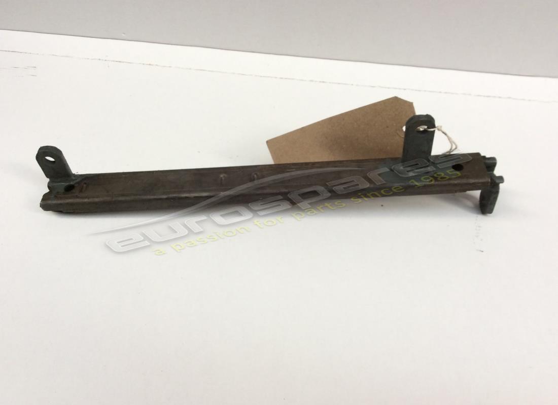 nuovo ferrari corrente destro. numero parte 50132802 (1)