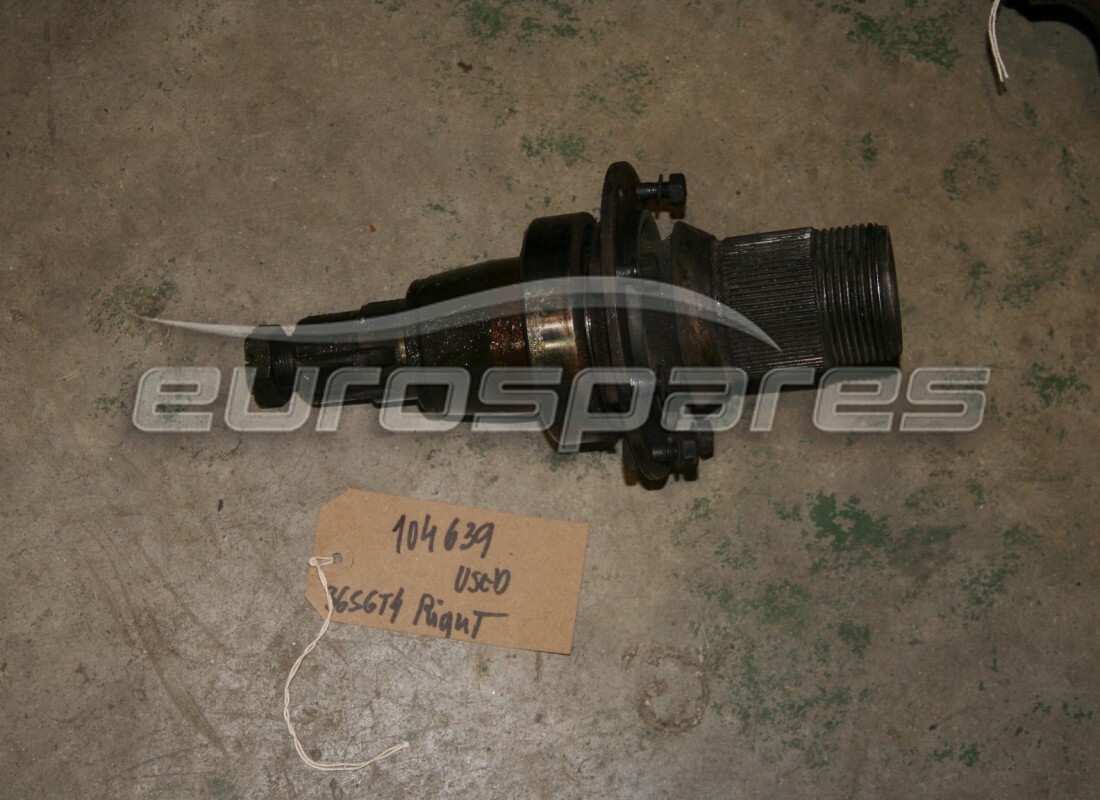 MOZZO POSTERIORE DX USATO Ferrari. NUMERO PARTE 104639 (1)