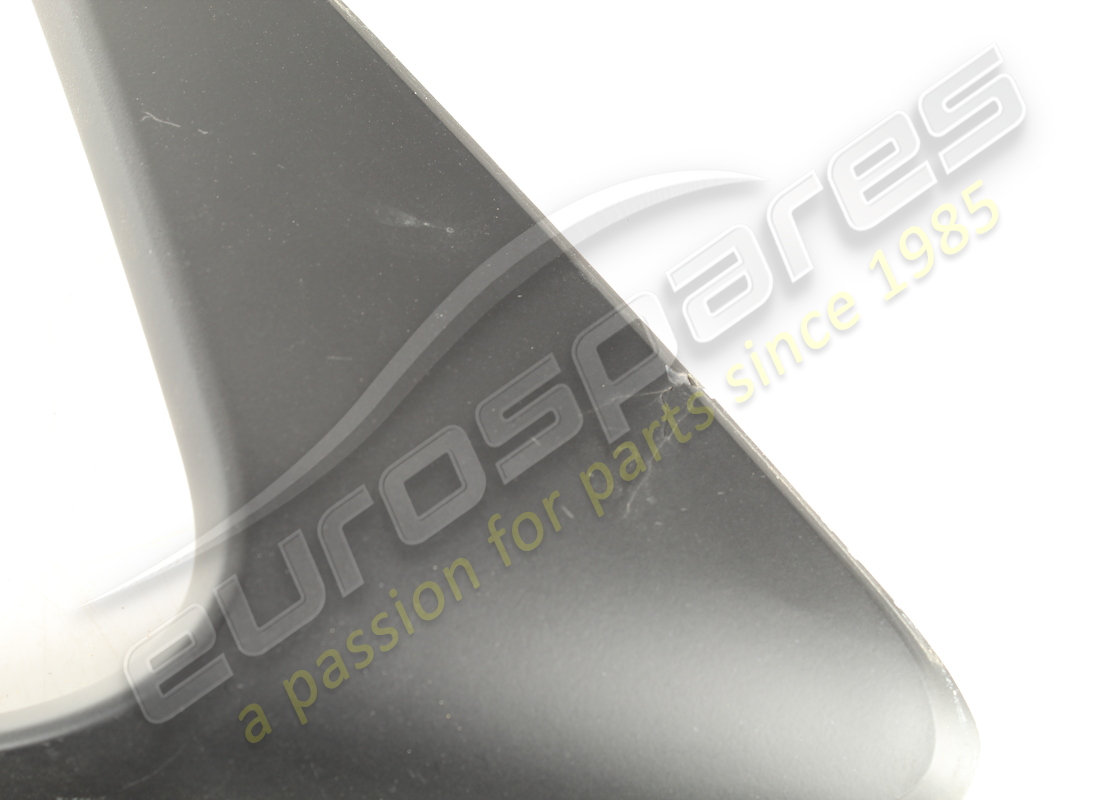 USATO FERRARI COMPLETO SOTTOMENTO LATERALE DX. NUMERO PARTE 891056 (2) usato ferrari completo sottomento laterale dx. numero parte 891056 (2)