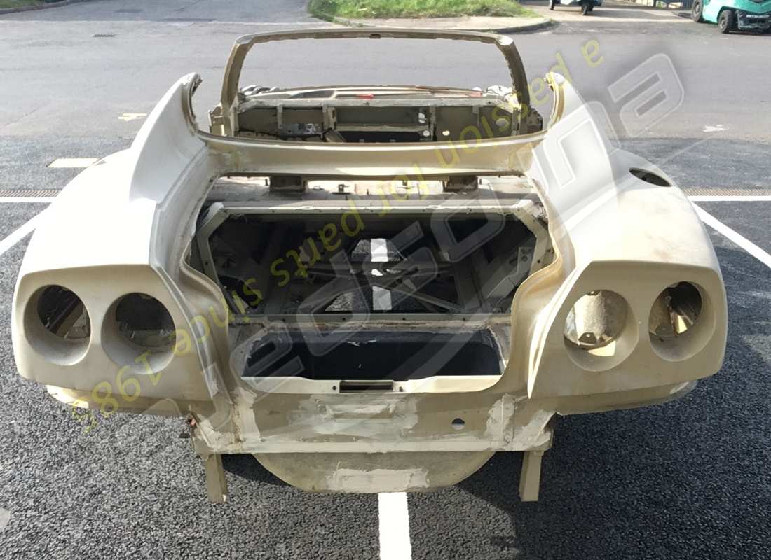 nuova carrozzeria superamerica eurospares ferrari 575. numero parte eap1227198 (10)