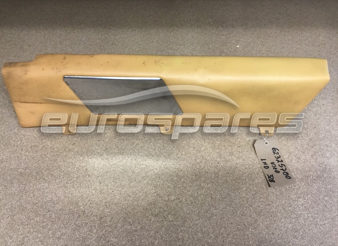 FODERA Ferrari USATA GUIDA A SINISTRA. NUMERO PARTE 62325700 (1)