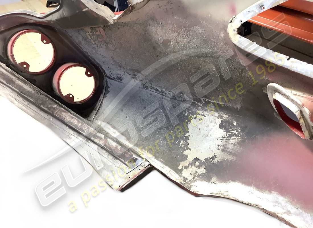 parafango posteriore sx completo ferrari usato. numero parte 66678900 (4)