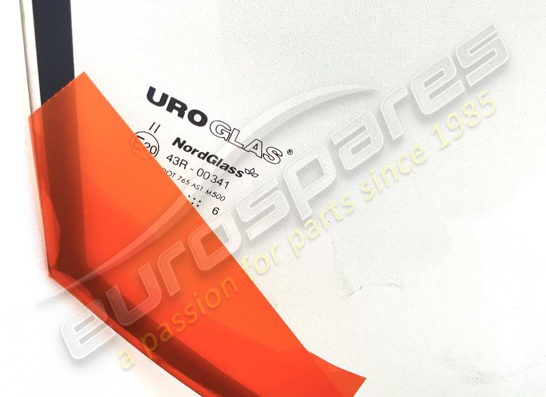 nuovo (altro) eurospares parabrezza 512bb e 512bbi e 365bb. numero parte 50015304a (2)