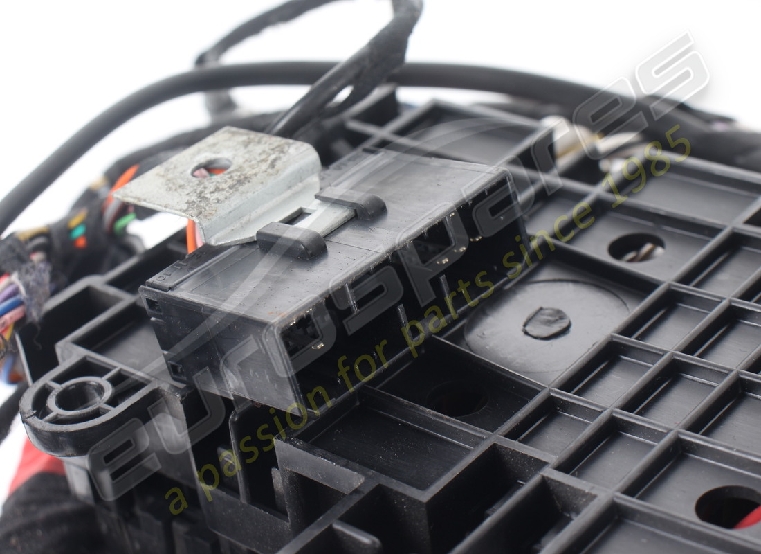 used ferrari lh rear tunnel cables. part number 177914 (5)