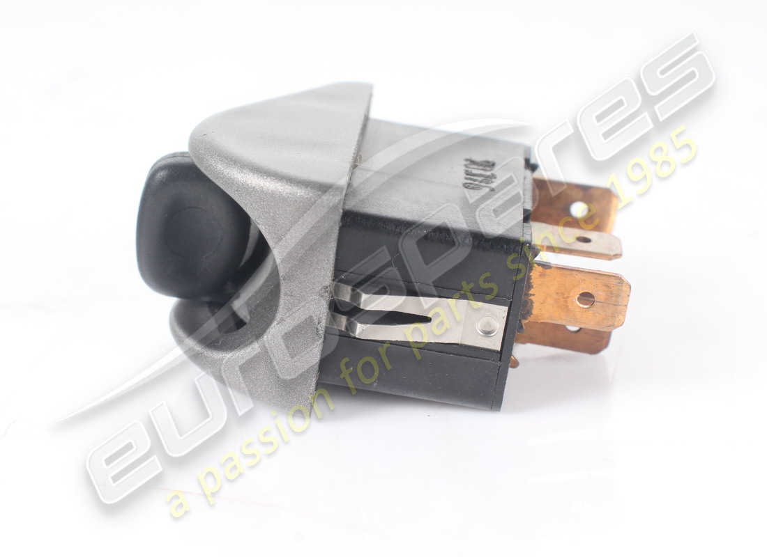 INTERRUTTORE FERRARI USATO. NUMERO PARTE 165247 (5) interruttore ferrari usato. numero parte 165247 (5)