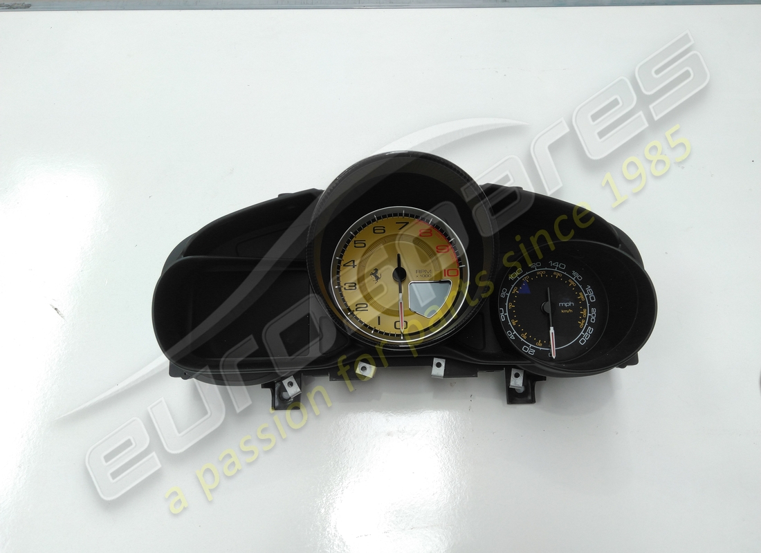 usato ferrari codice parte quadro strumenti 302544