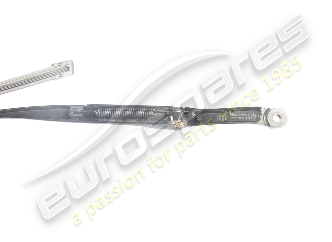 braccio tergicristallo sx usato maserati numero parte 670036681 (4)