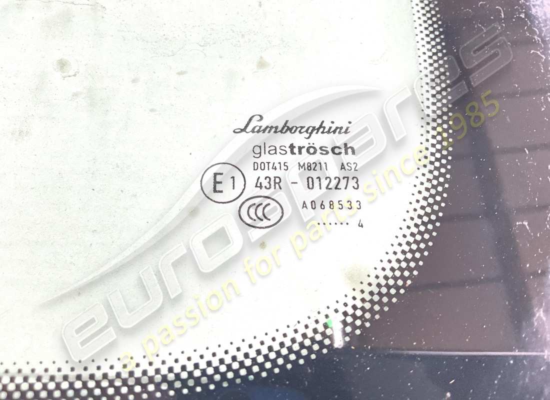 lamborghini vetro del lunotto posteriore usato. numero parte 4t8845501b (2)