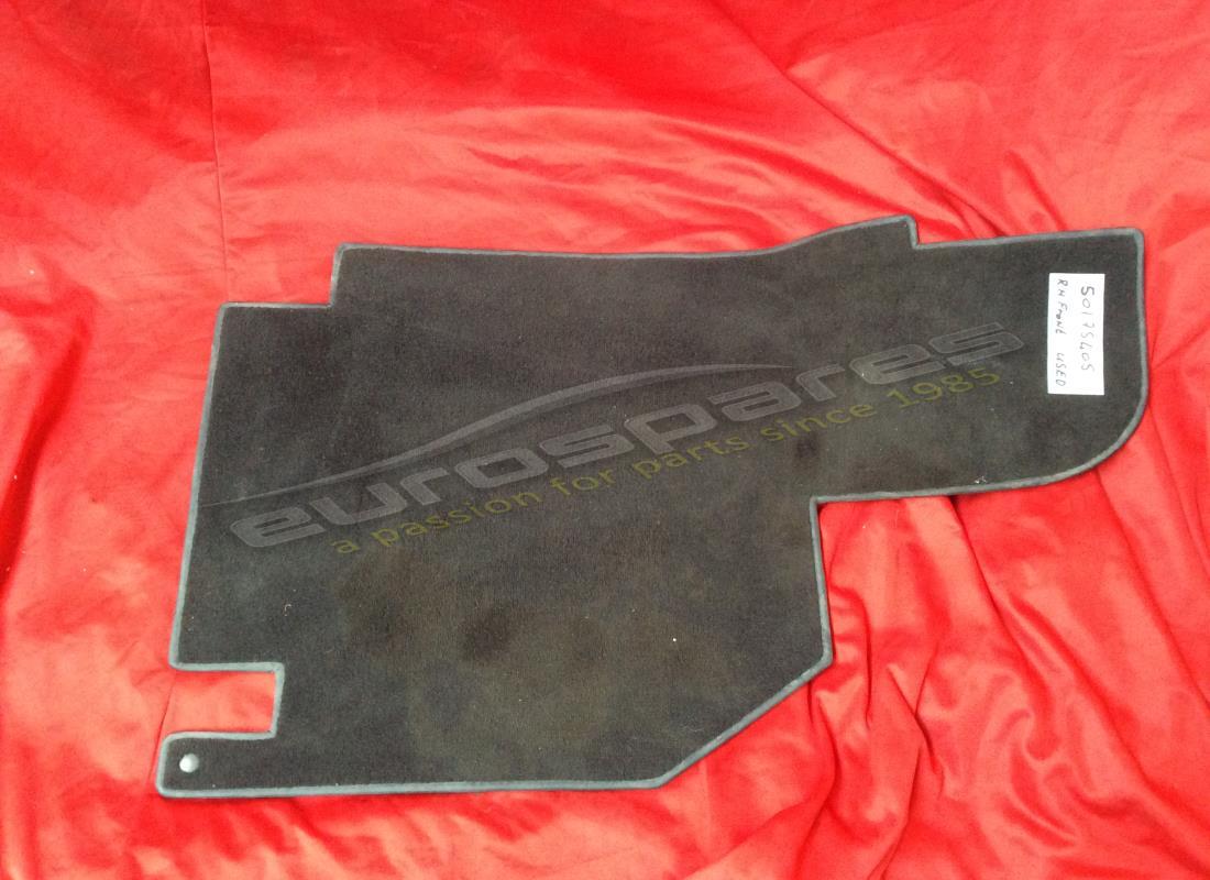tappeto anteriore destro ferrari usato, numero parte destra 50175405 (1)