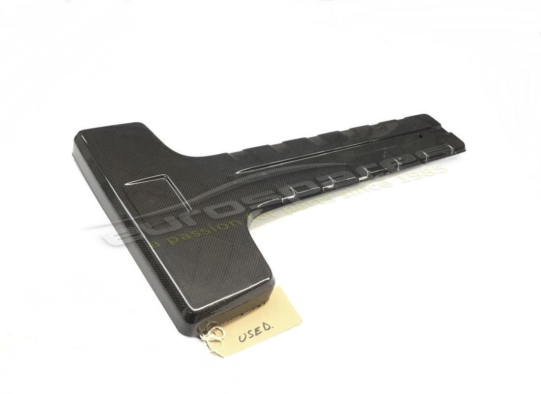 PARTE DI COPERTURA Lamborghini USATA. NUMERO PARTE 07M103926F (1)