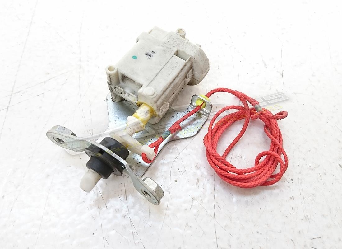 attuatore ferrari usato. numero parte 85143200 (1)
