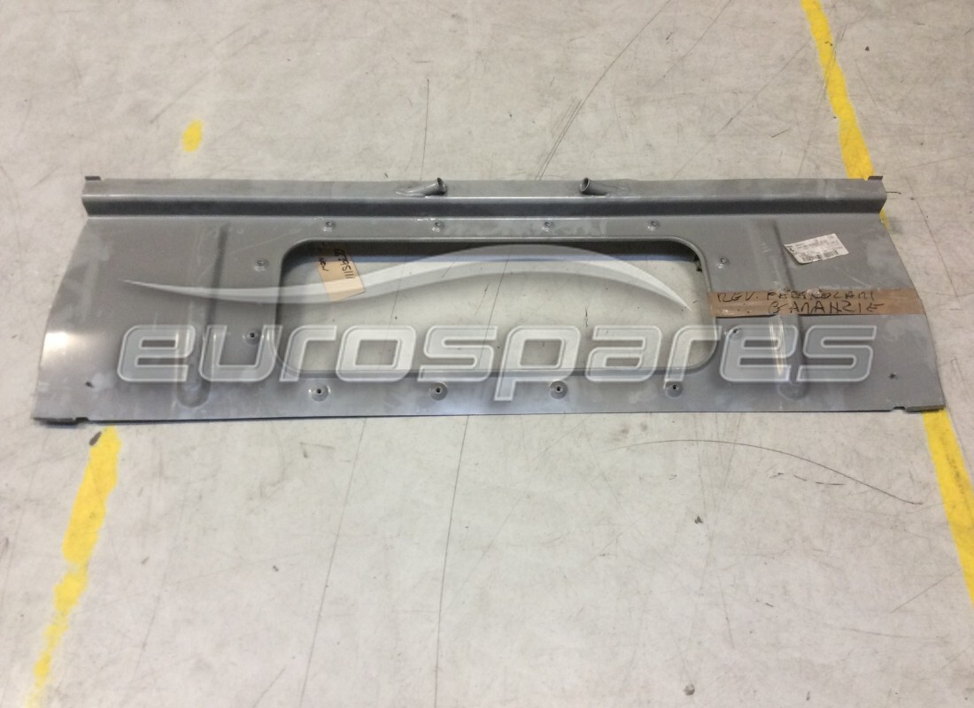 NUOVO Ferrari SCUDO POSTERIORE COMPLETO PLUS CA . NUMERO PARTE 66395111 (1)