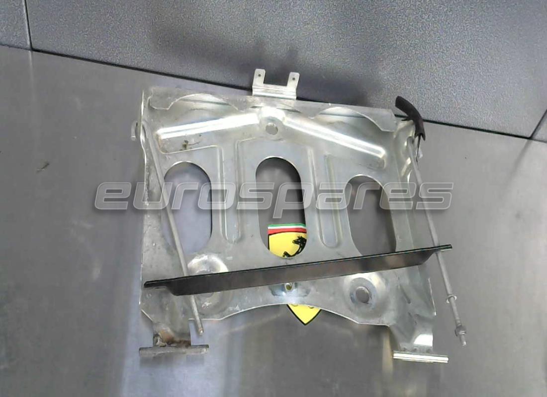 CONTENITORE BATTERIA Ferrari USATO. NUMERO PARTE 81260300 (1)