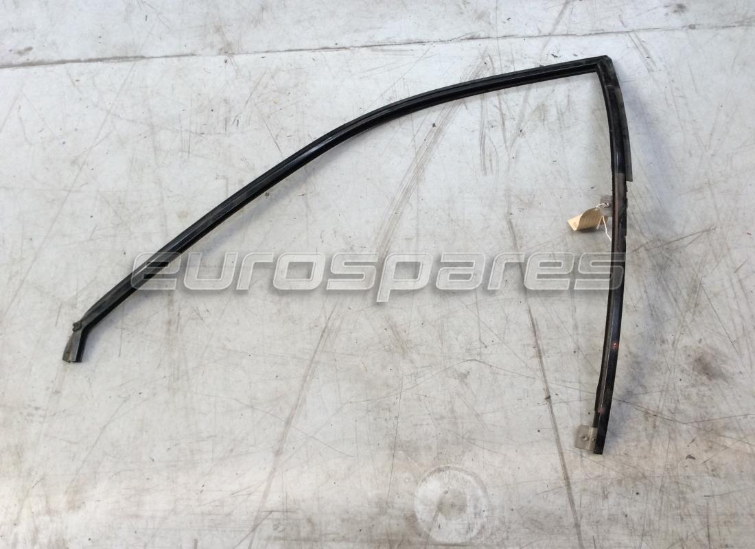 USATO Ferrari TELAIO SUPERIORE PORTA SX. NUMERO PARTE 61576000 (1)