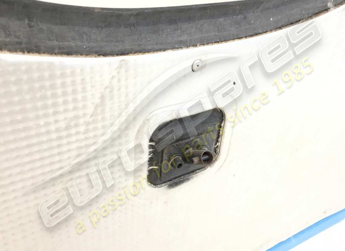 cofano posteriore ferrari usato. numero parte 66571000 (10)