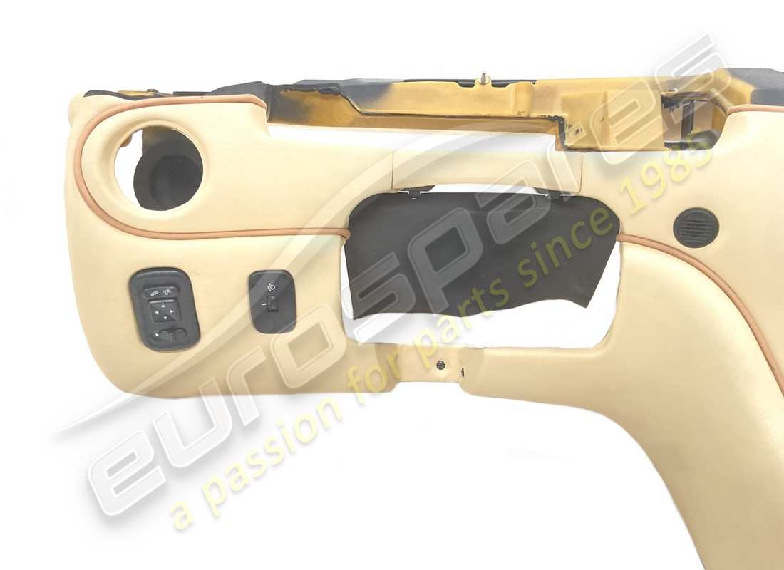 nuovo maserati cruscotto avorio. numero parte 981000102 (6)