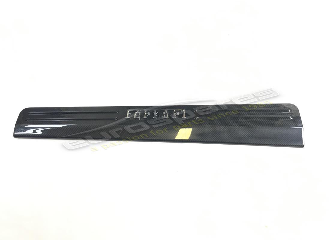 nuova ferrari pedana destra. numero parte 83150100 (1)