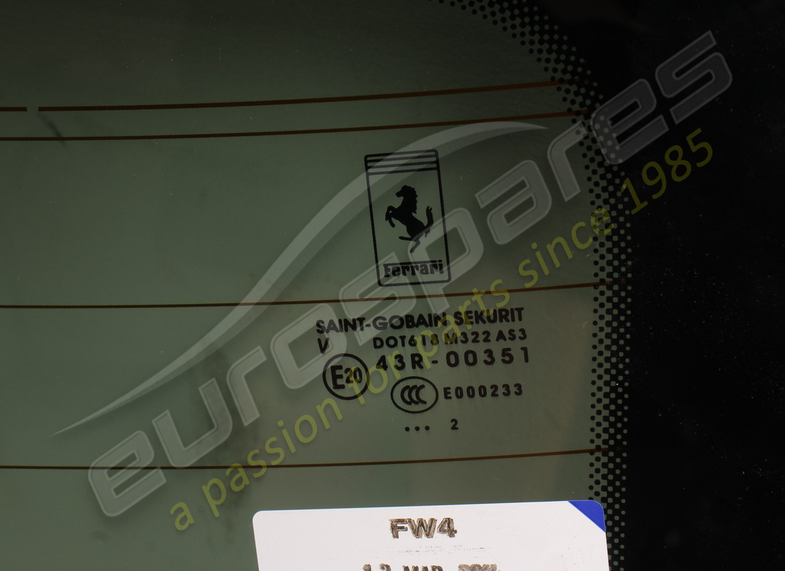 nuovo ferrari schermo posteriore. numero parte 84342700 (2)