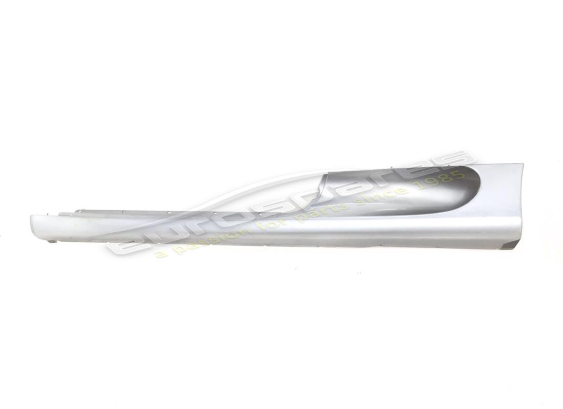 RIVESTIMENTO SOTTOPORTA SX USATO Ferrari . NUMERO PARTE 66099510 (1)