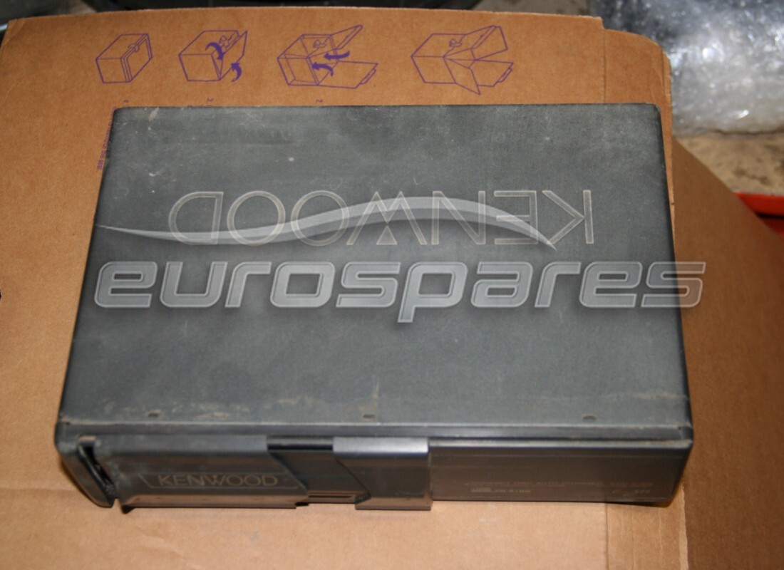 USATO Lamborghini CAMBIA CD . NUMERO PARTE 410035110C (1)