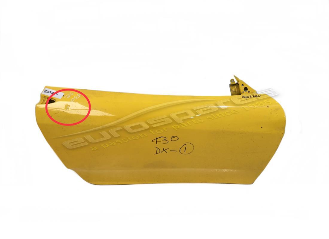 USATO Ferrari PORTA DESTRA. NUMERO PARTE 81038811 (1)