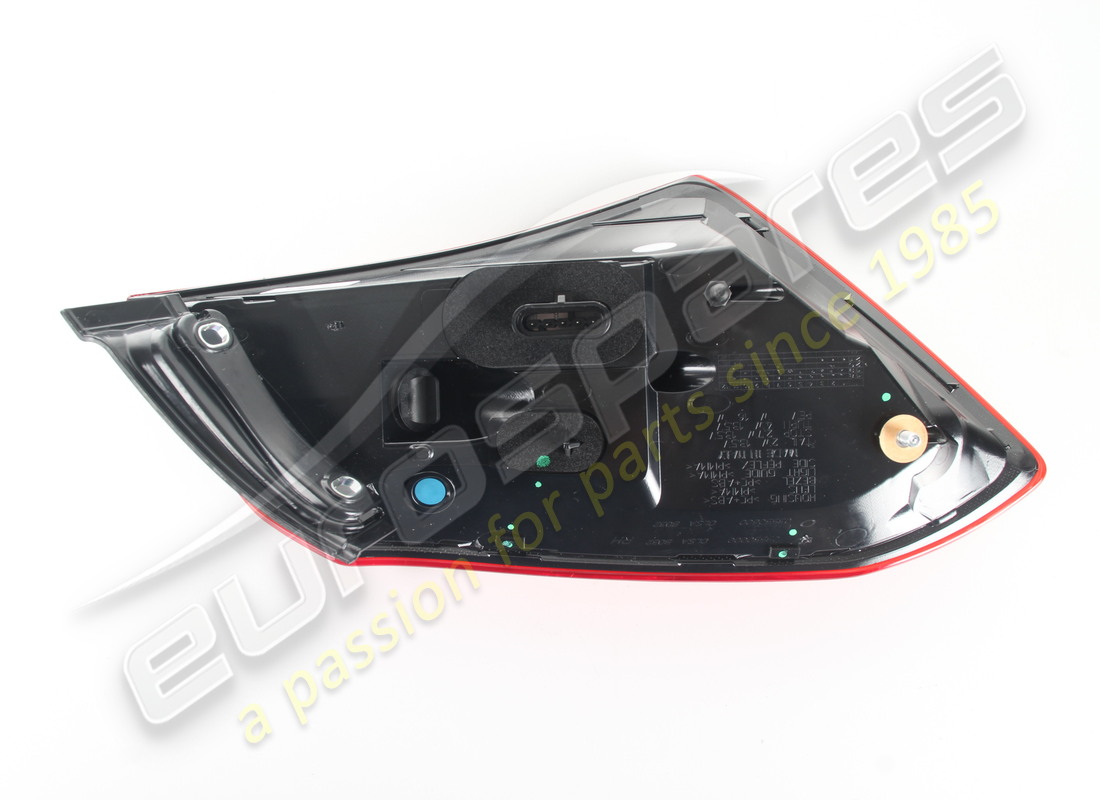 nuova maserati luce esterna posteriore dx. numero parte 670107148 (2)