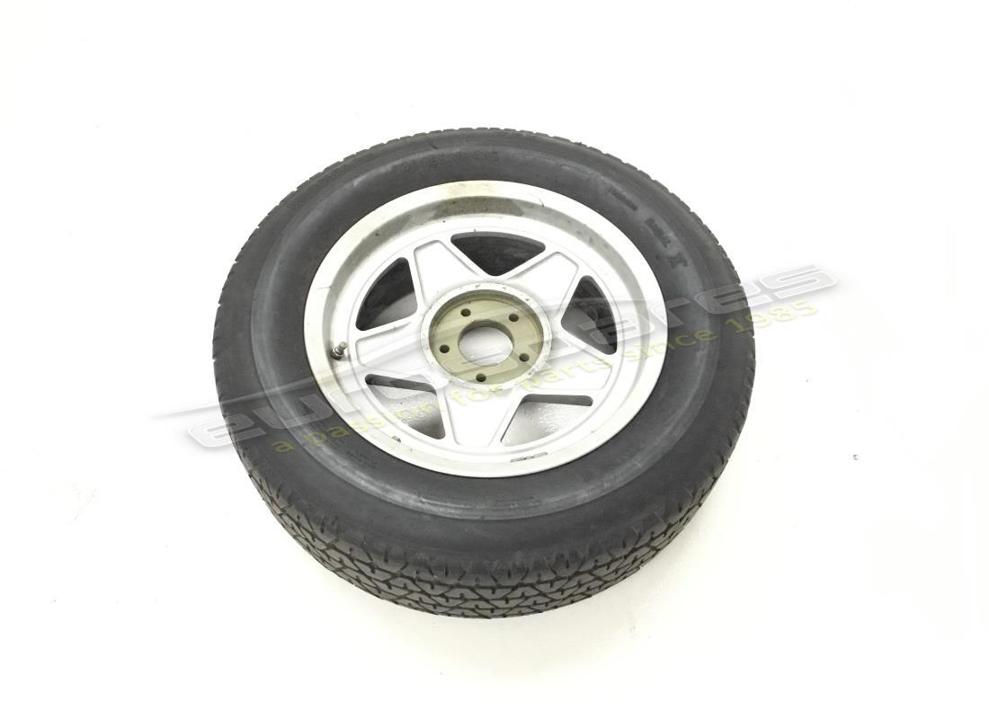 USATA Ferrari RUOTA ANTERIORE DA STRADA 180TR415 . NUMERO PARTE 119392 (1)