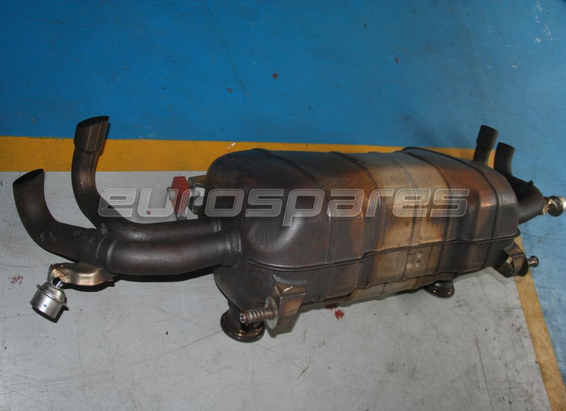 MARMITTA Lamborghini USATA (USO CORSA 0R7240049) . NUMERO PARTE 4T0251051A (1)