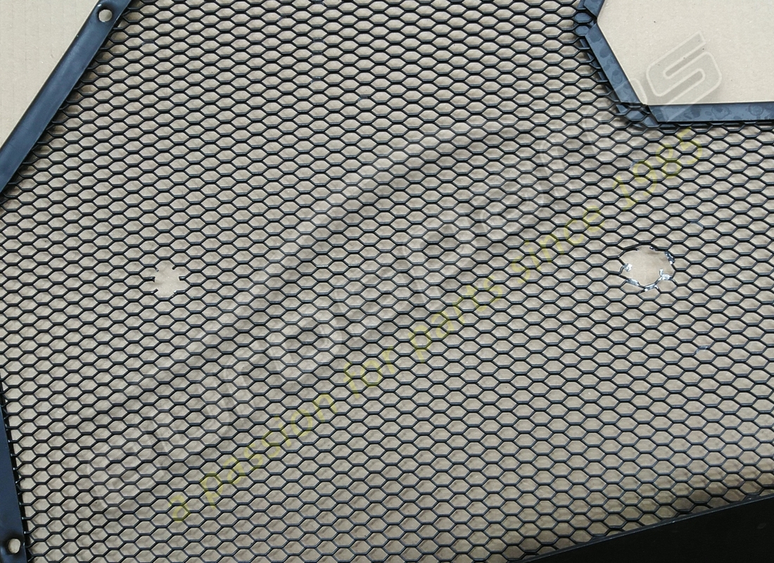 copertura lamborghini danneggiata. numero parte 470103786l (3)