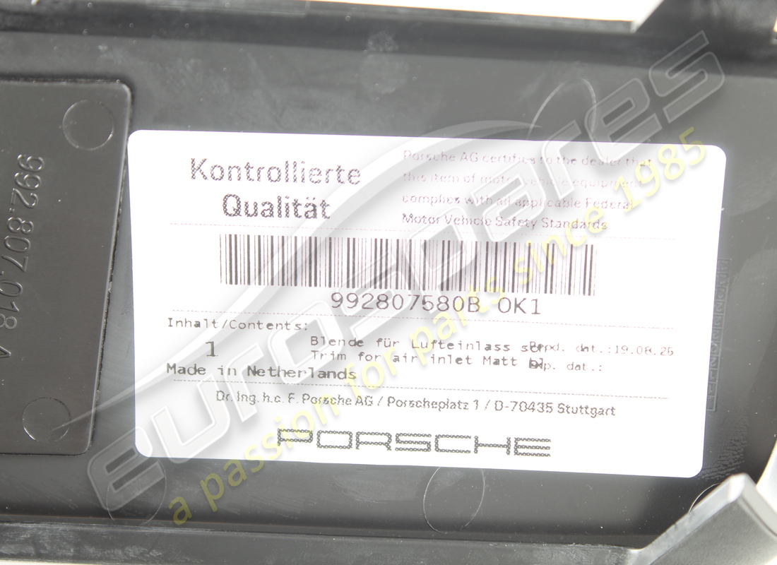 NUOVO PORSCHE RIFINITURA PER PRESA D'ARIA NERO OPACO. NUMERO PARTE 992807580BOK1 (3) nuovo porsche rifinitura per presa d'aria nero opaco. numero parte 992807580bok1 (3)