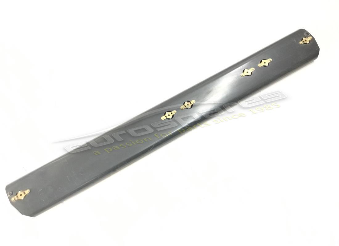 Ferrari TRAVERSA CRUSCOTTO USATO. . NUMERO PARTE 66577500 (1)